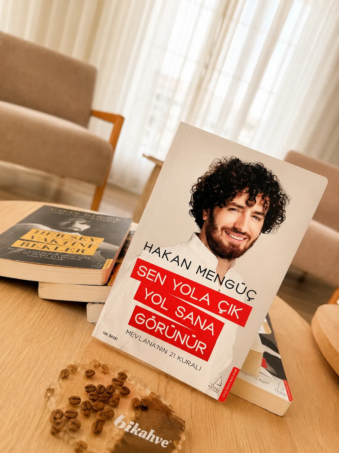 Sen Yola Çık Yol Sana Görünür